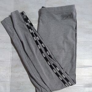 PINK Victoria's Secret Gray and Black Leggings Size Large